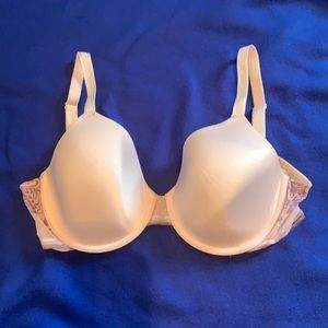 Wacoal Bra 34DD